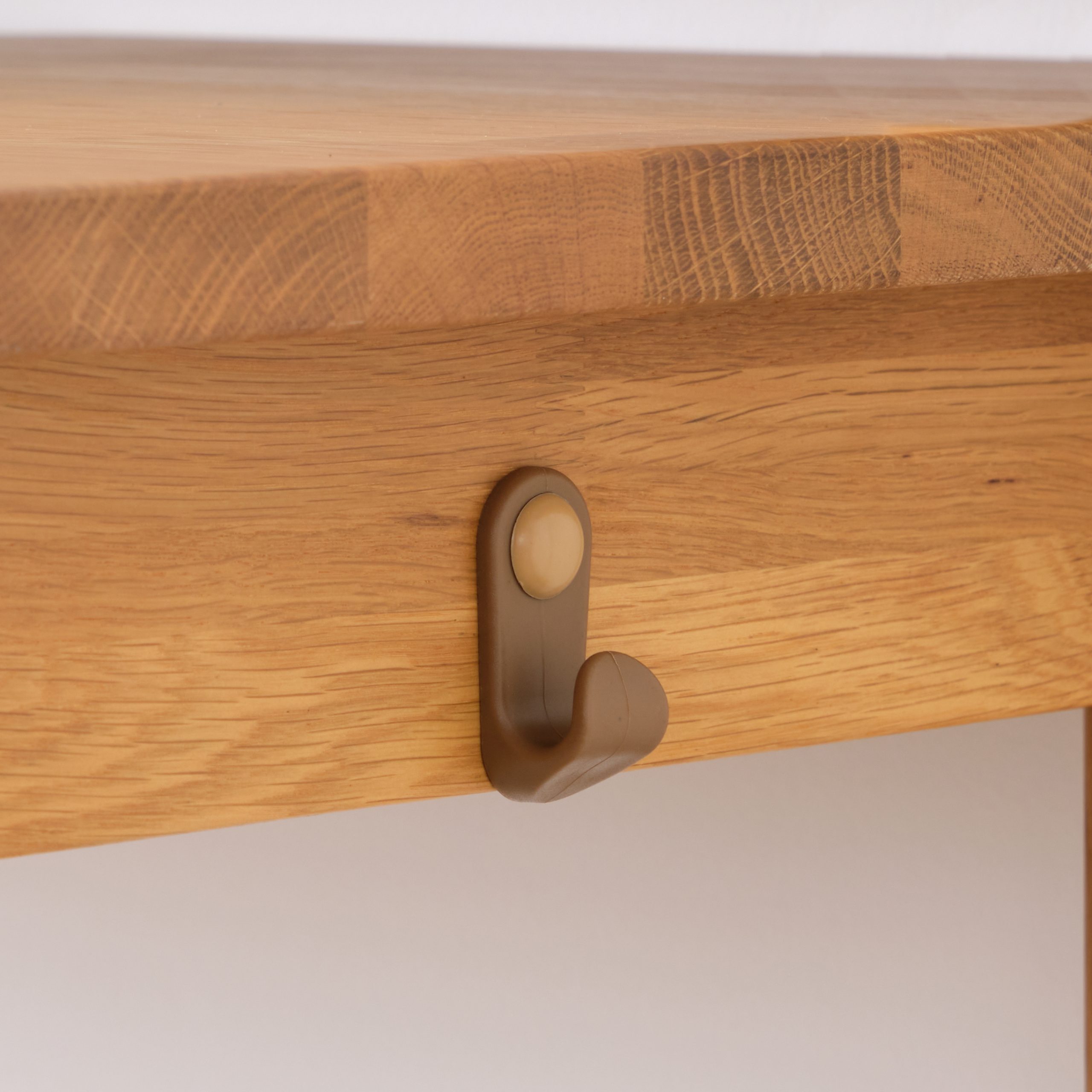 9589407_basic_table_lbr_5 9589407_basic_table_lbr_5